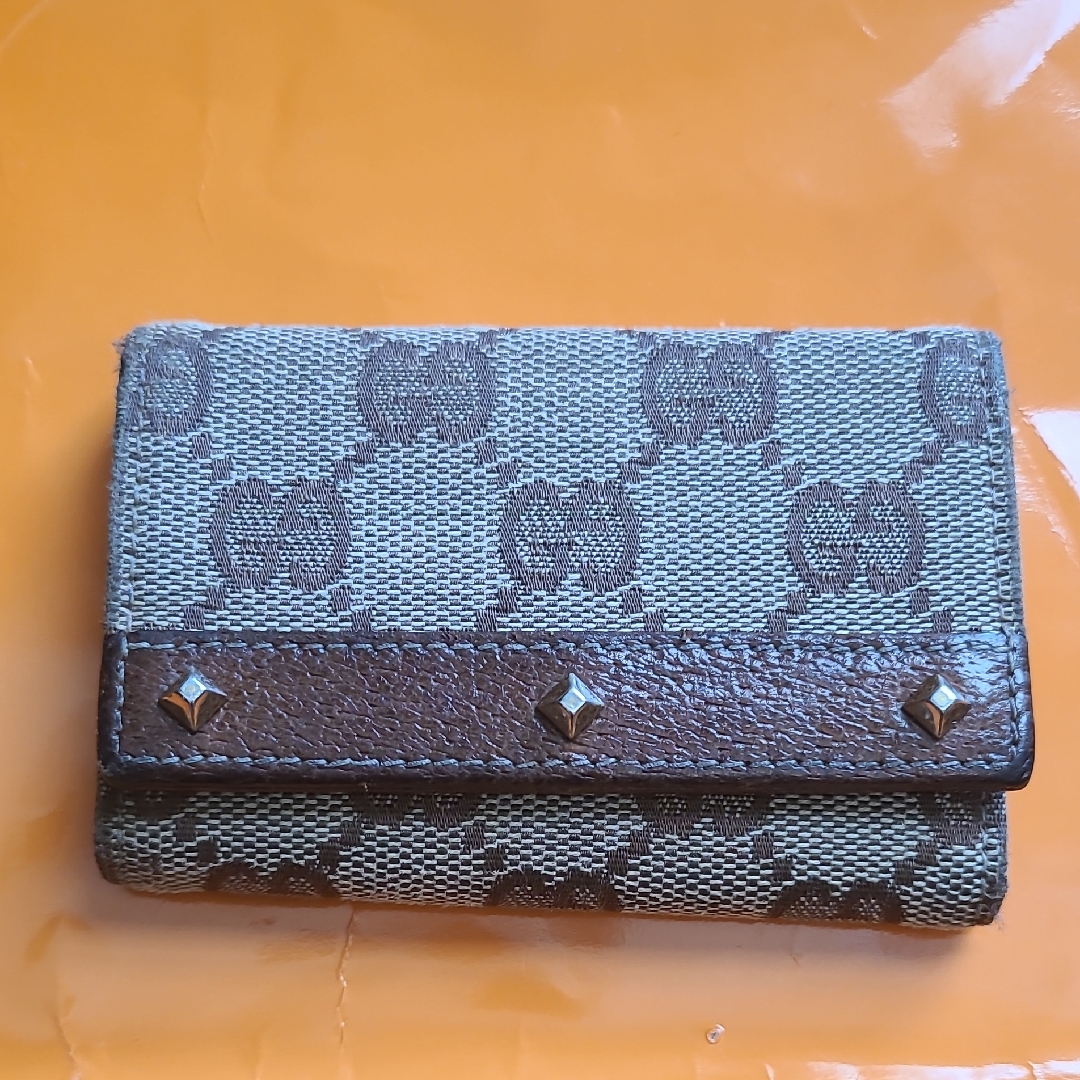Gucci Monogram Canvas 6 Ring Keys And Cards Holder